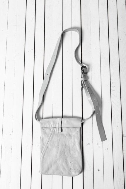 Brillz Trousers Detail Bag – Hochwertiges Leder für eleganten Look